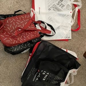 Lululemon Shopper bags